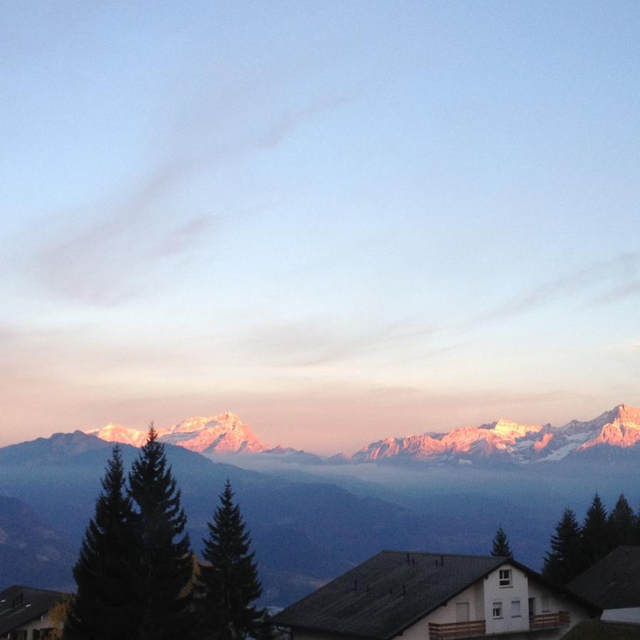 Romantic Chalet-Style Flat With Mountain View Torgon Esterno foto