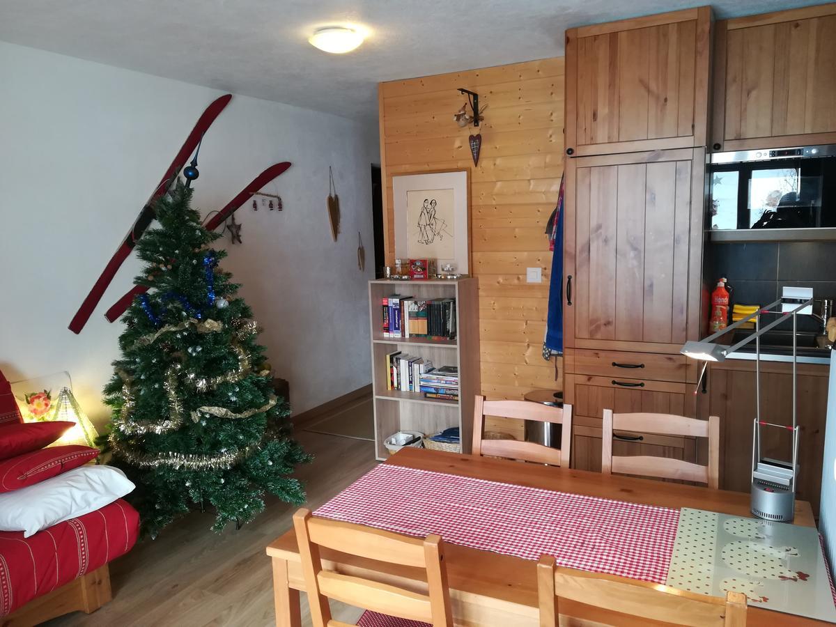 Romantic Chalet-Style Flat With Mountain View Torgon Esterno foto